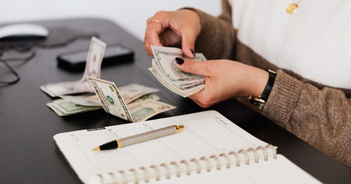 laporan penting untuk bisnis (1)