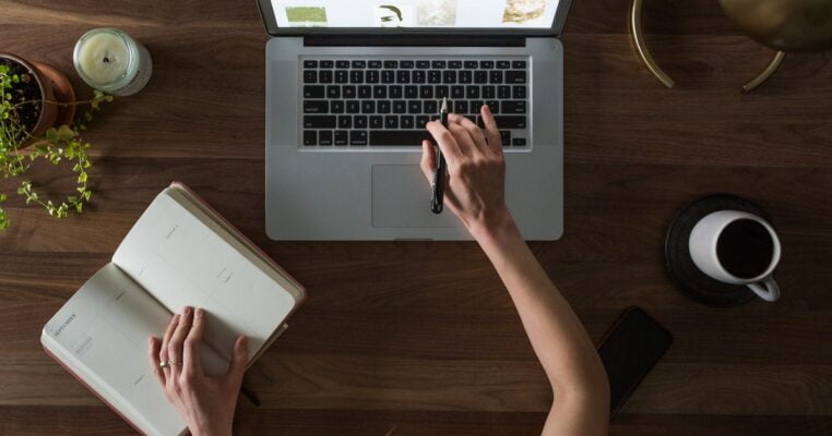 website untuk perusahaan yang cocok untuk mengembangkan bisnis
