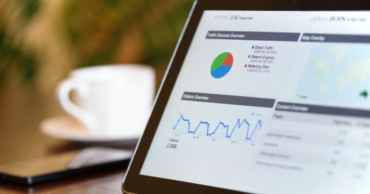 website dapat menjadi platform yang tepat untuk melakukan pemasaran digital