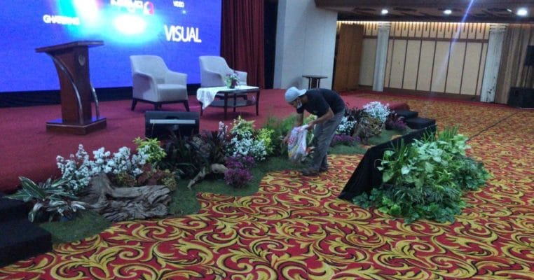Bisnis Sewa Tanaman Hias