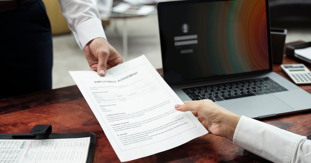 Contoh Surat Penawaran Barang Lengkap dengan Formatnya