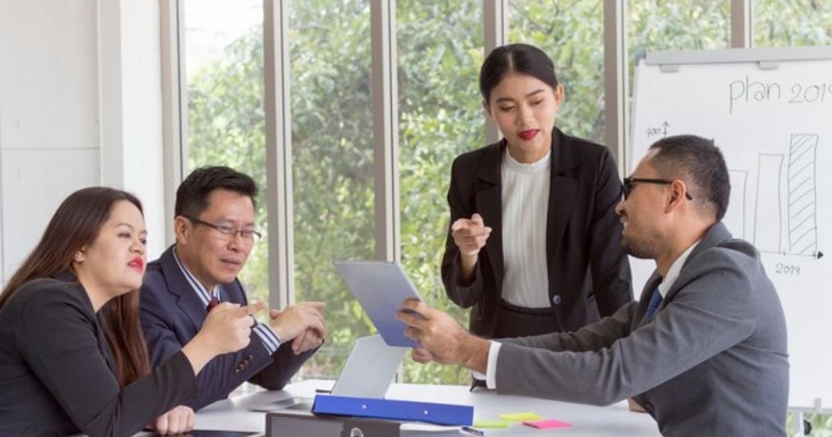 Perbedaan onboarding dan orientasi