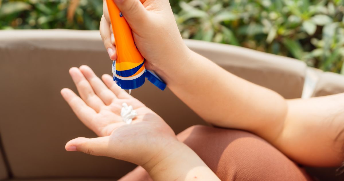 8 Jenis Skincare yang Laris di Pasaran, Apa Saja? 7 jenis skincare yang laris di pasaran