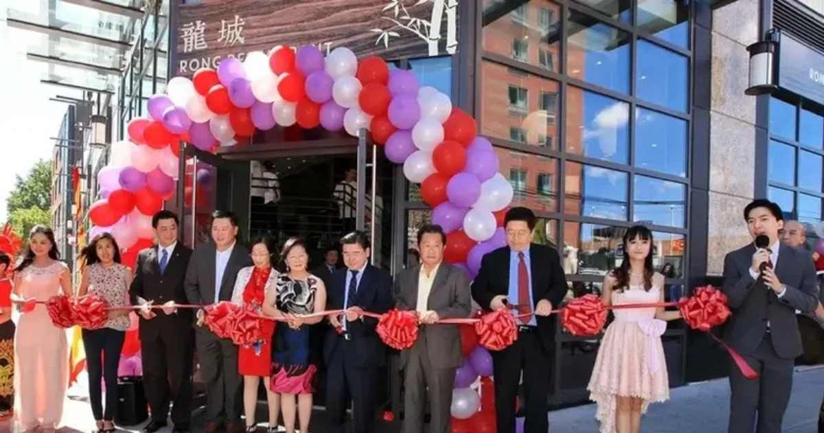grand opening toko