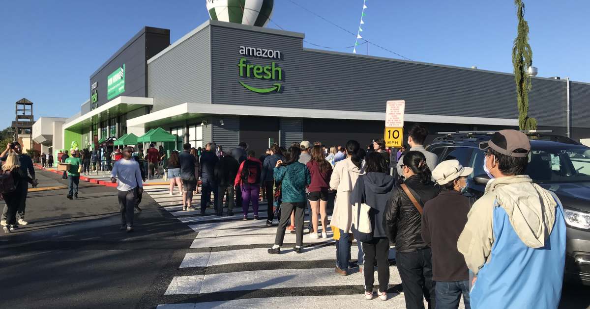Perbedaan Soft Opening dan Grand Opening
