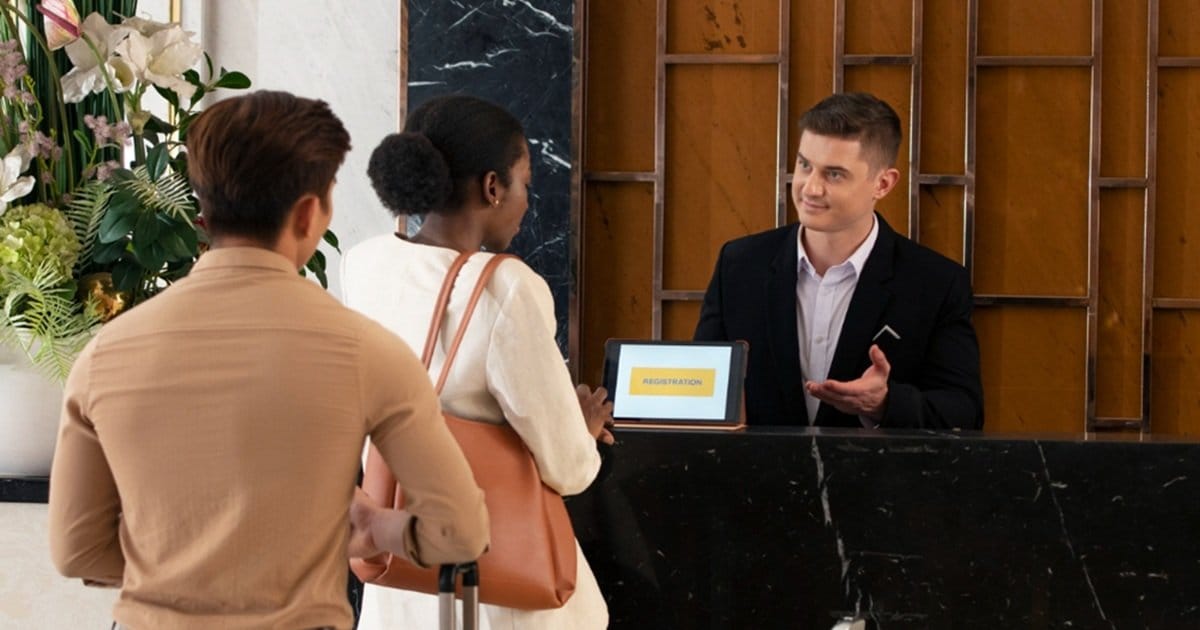 Cara Mengatur Shift Kerja Karyawan Hotel