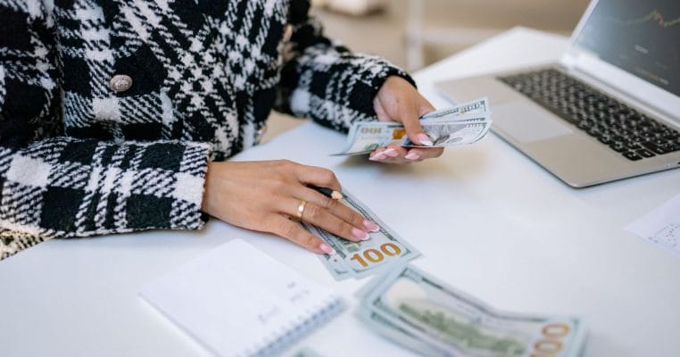 Tanda Keuangan Bisnis Tidak Sehat