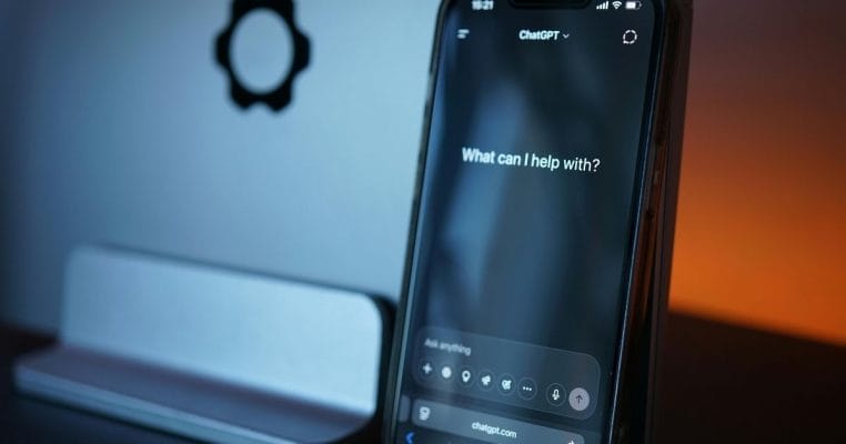 Apa Itu Prompt AI